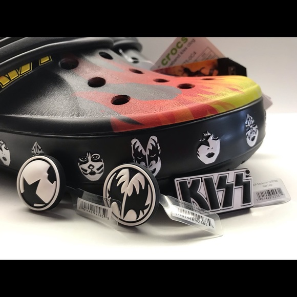 SOLD!!🎉HOST PICK 🎉Kiss crocs !Mens Shoes Size 8M - Picture 6 of 8